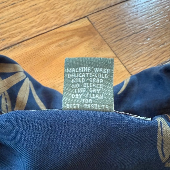 Hilo Hattie Men’s Size L 100% Silk Aloha Shirt Button Down Hawaiian Blue Bamboo - Picture 6 of 11